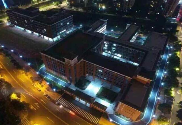 天河外國語學校教室空調集控正式上線